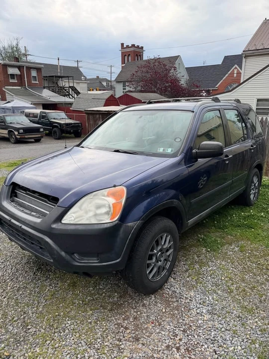 2002 Honda CR-V 2nd Gen - Image 3 of 19