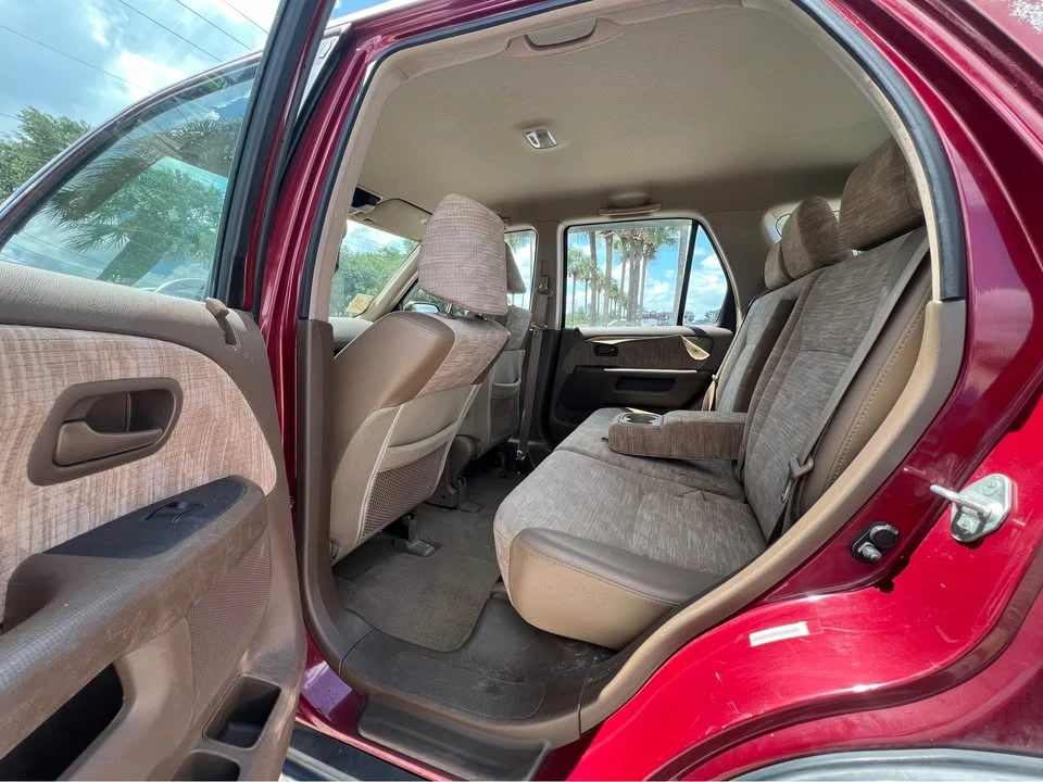 2002 Honda CR-V 2nd Gen - Image 2 of 14