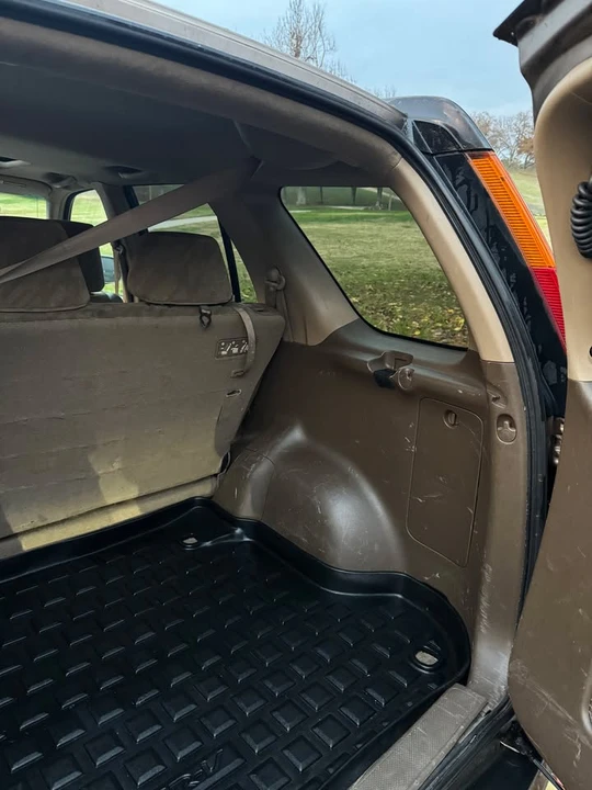 2002 Honda CR-V 2nd Gen - Image 9 of 20