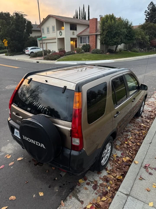 2002 Honda CR-V 2nd Gen - Image 5 of 20