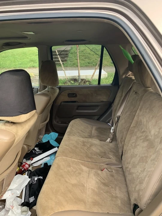 2002 Honda CR-V 2nd Gen - Image 13 of 16