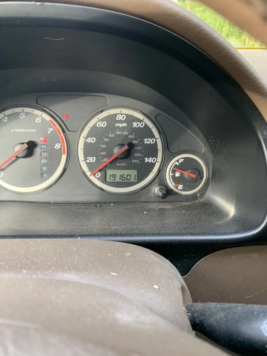 2002 Honda CR-V 2nd Gen - Image 6 of 16