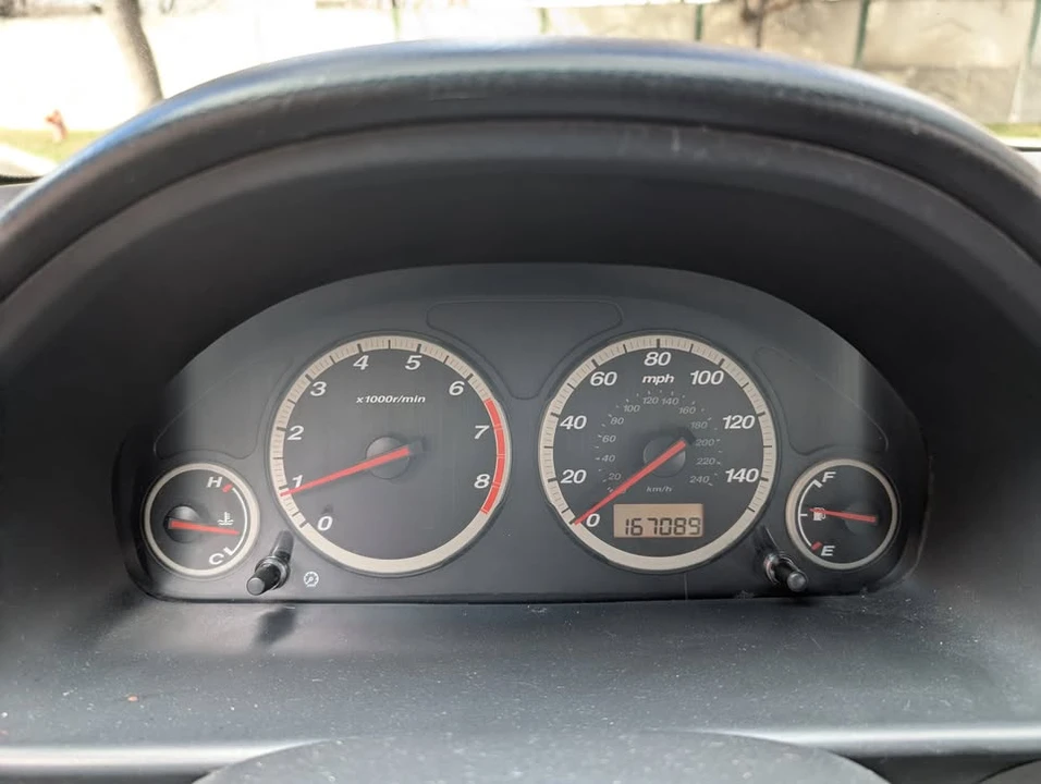 2002 Honda CR-V 2nd Gen - Image 15 of 18