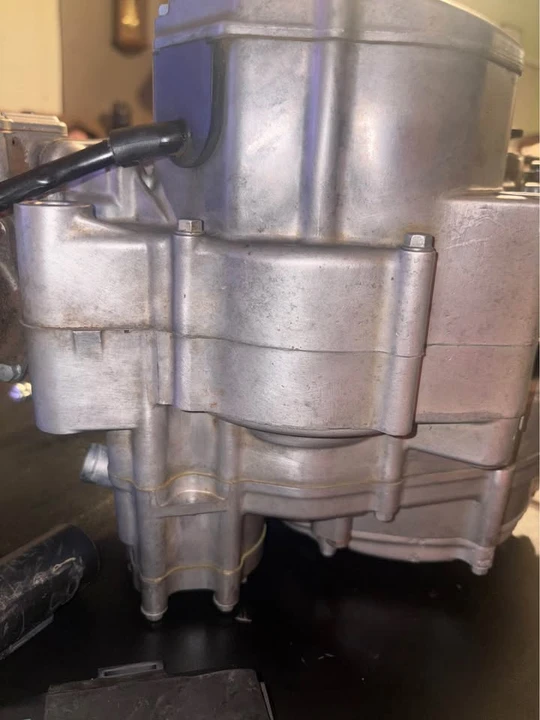 2002 Honda CR - Image 4 of 9