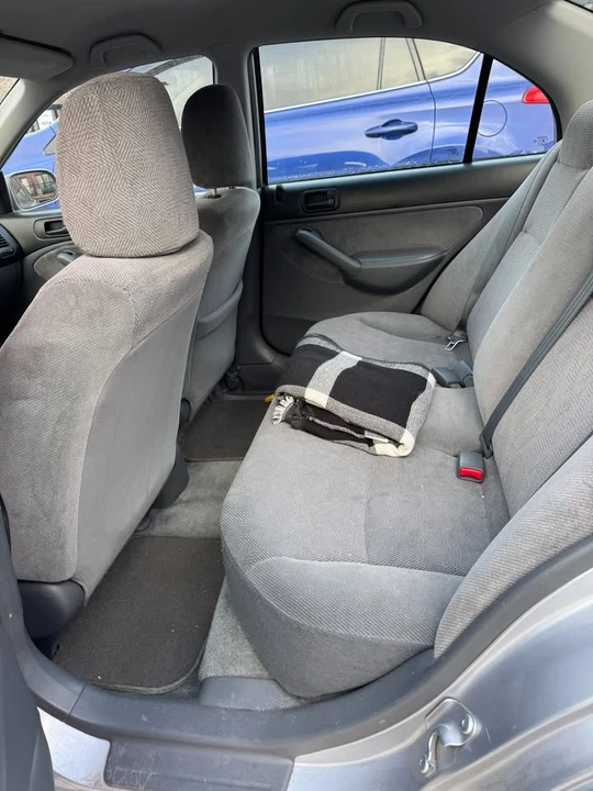 2002 Honda Civic 7th Gen - Image 13 of 14