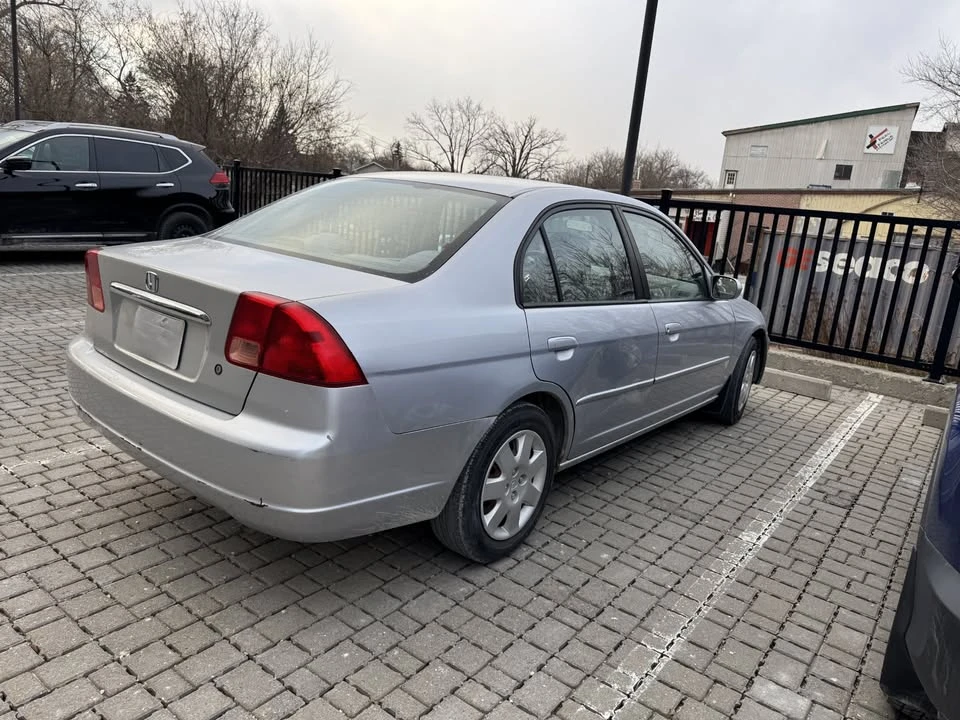 2002 Honda Civic 7th Gen - Image 6 of 14