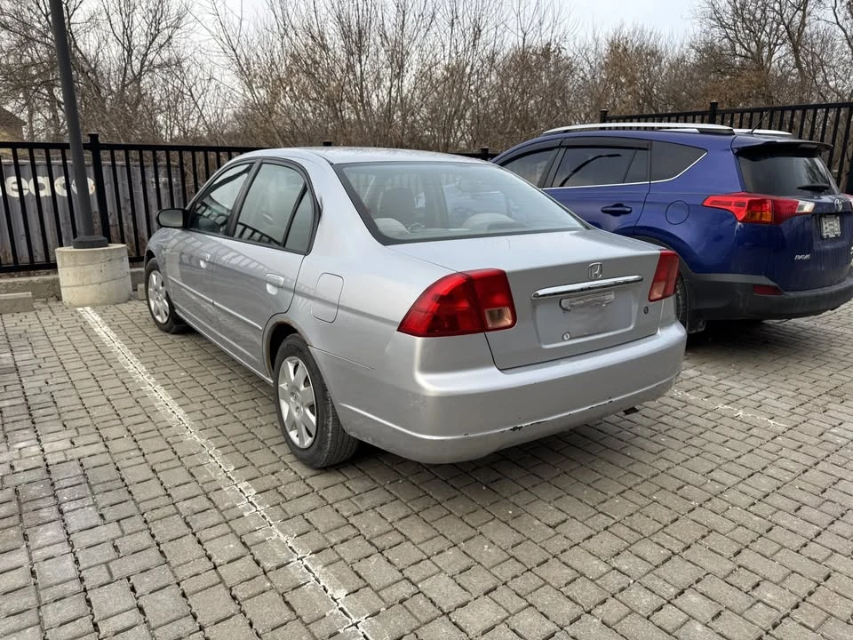2002 Honda Civic 7th Gen - Image 7 of 14