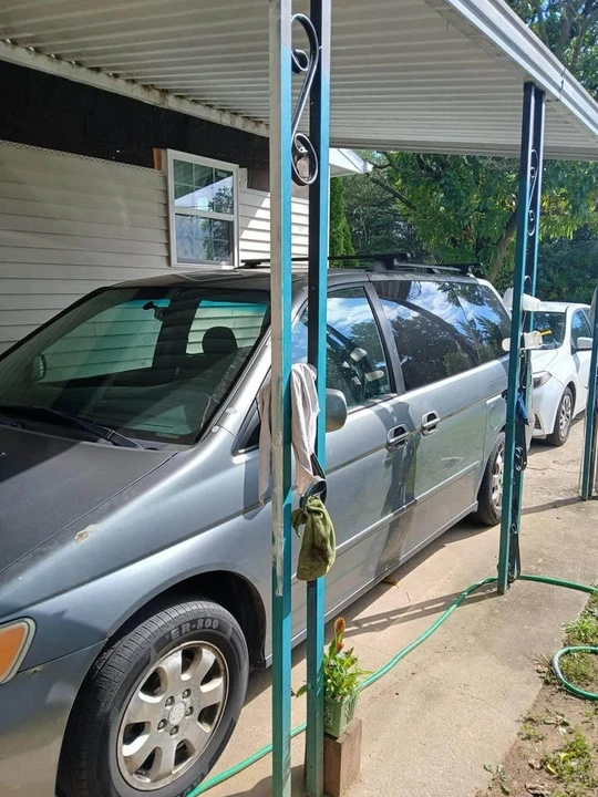 2002 Honda Odyssey - Image 2 of 12