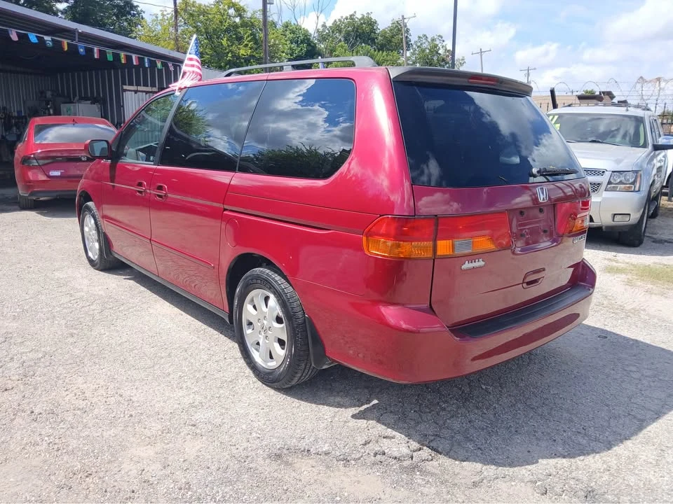 2002 Honda Odyssey - Image 10 of 10