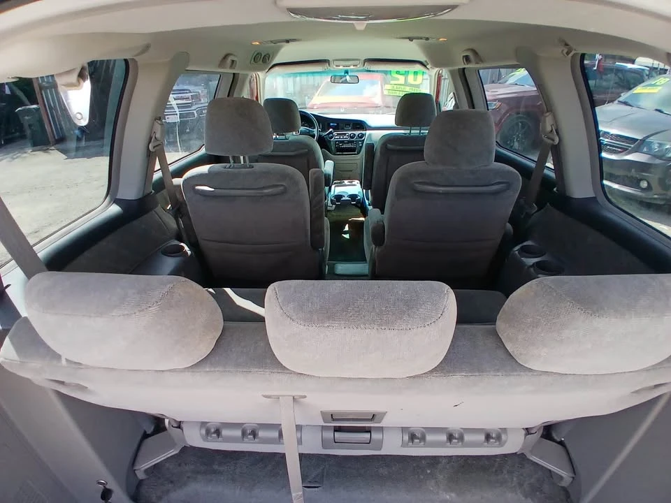 2002 Honda Odyssey - Image 4 of 10