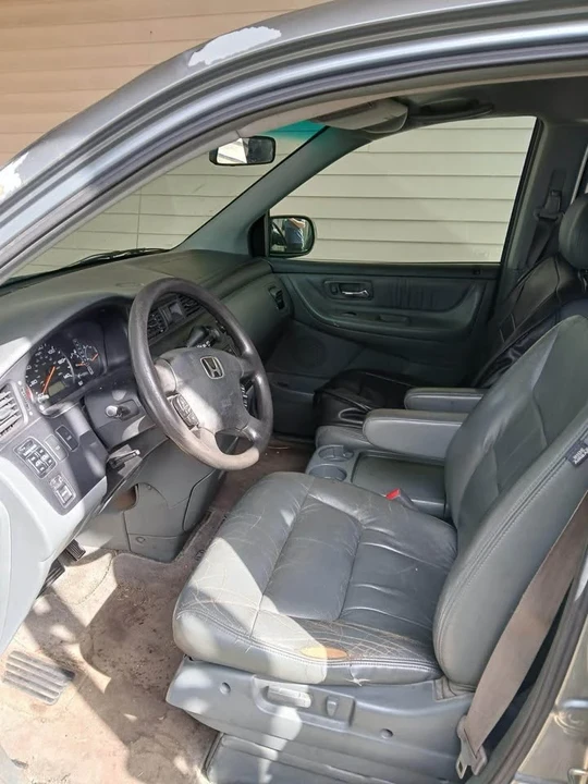 2002 Honda Odyssey - Image 5 of 12