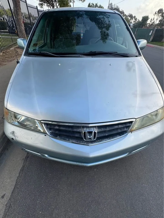 2002 Honda Odyssey - Image 3 of 10