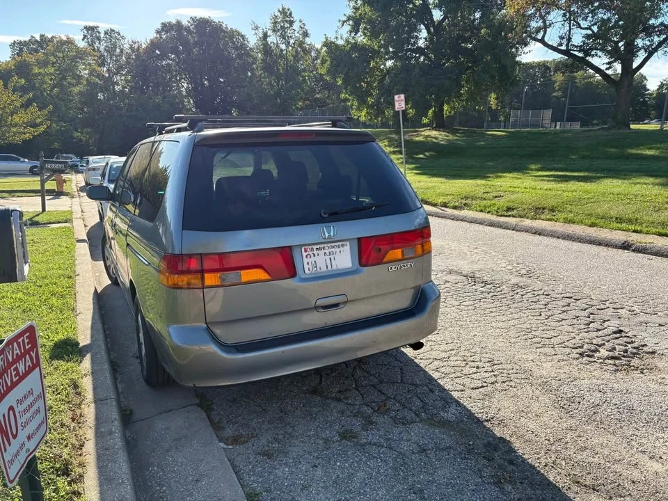 2002 Honda Odyssey - Image 9 of 12