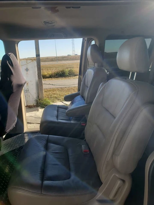 2002 Honda Odyssey - Image 10 of 20
