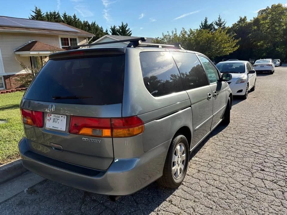 2002 Honda Odyssey - Image 8 of 12