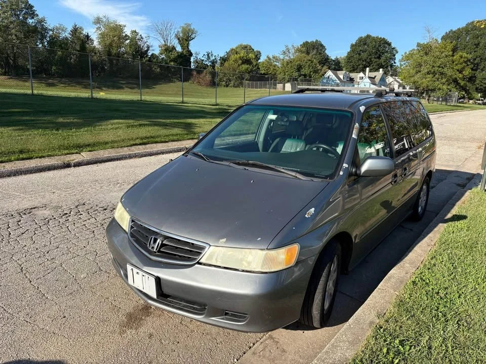 2002 Honda Odyssey - Image 11 of 12
