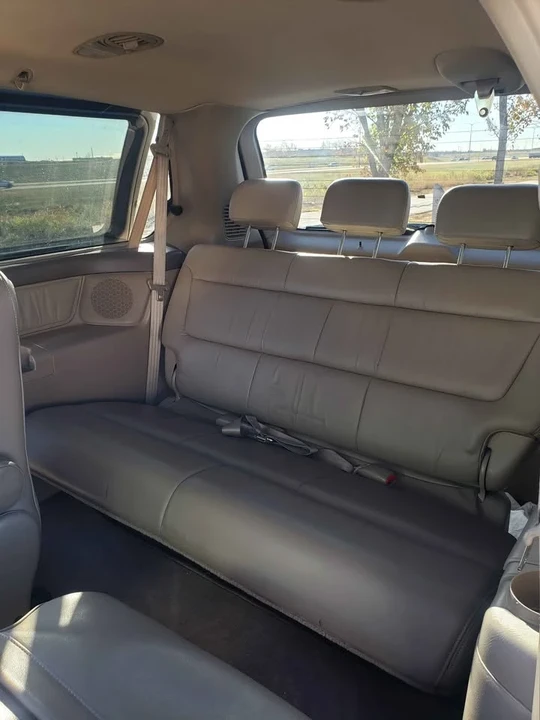 2002 Honda Odyssey - Image 9 of 20