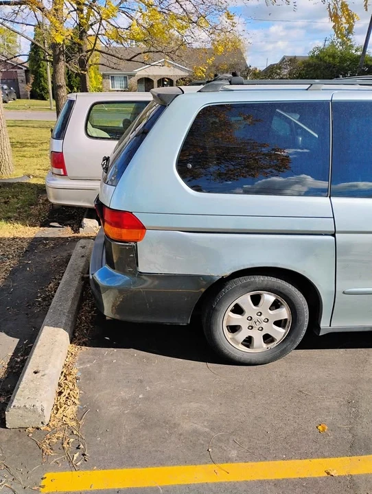 2002 Honda Odyssey - Image 8 of 8