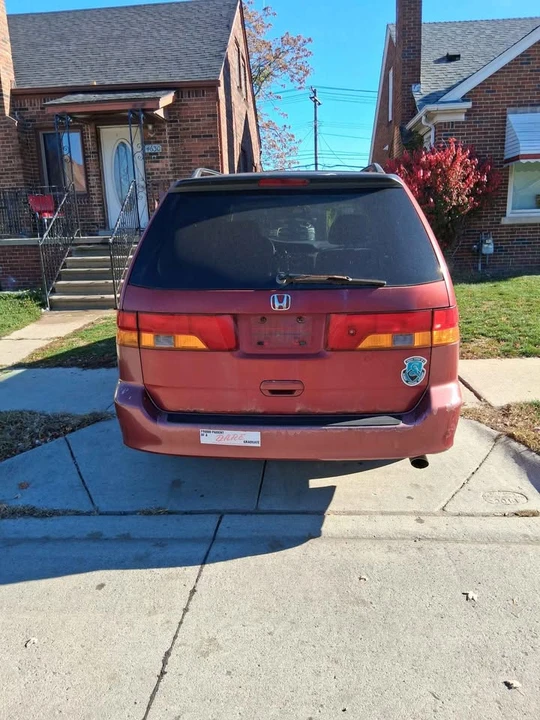 2002 Honda Odyssey - Image 4 of 11