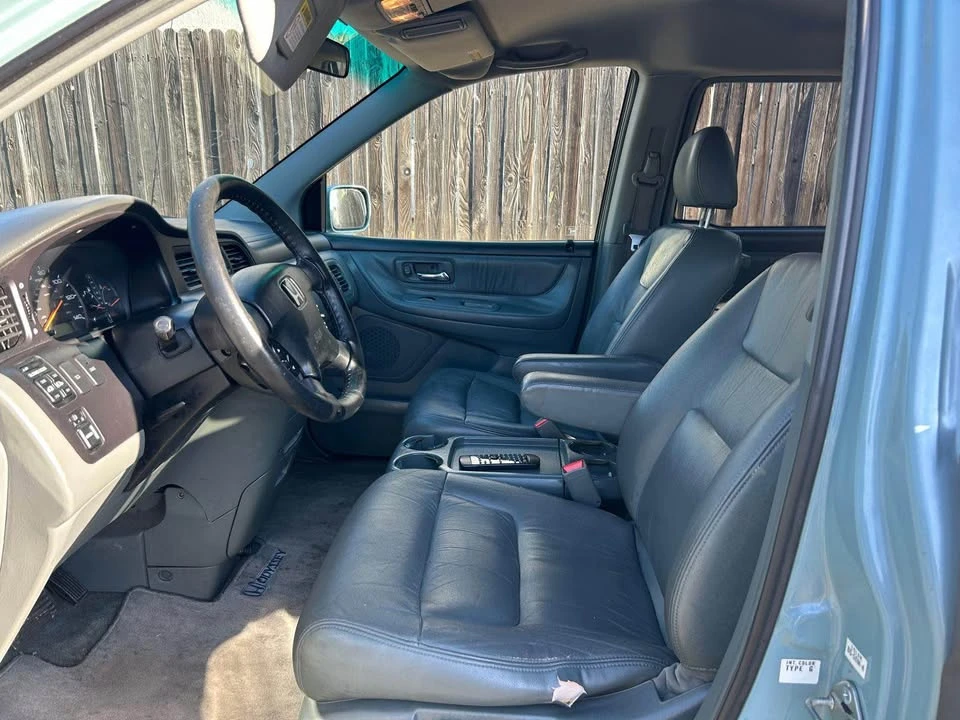 2002 Honda Odyssey - Image 11 of 12