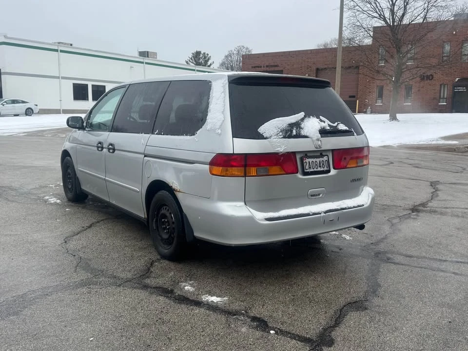 2002 Honda Odyssey - Image 7 of 11