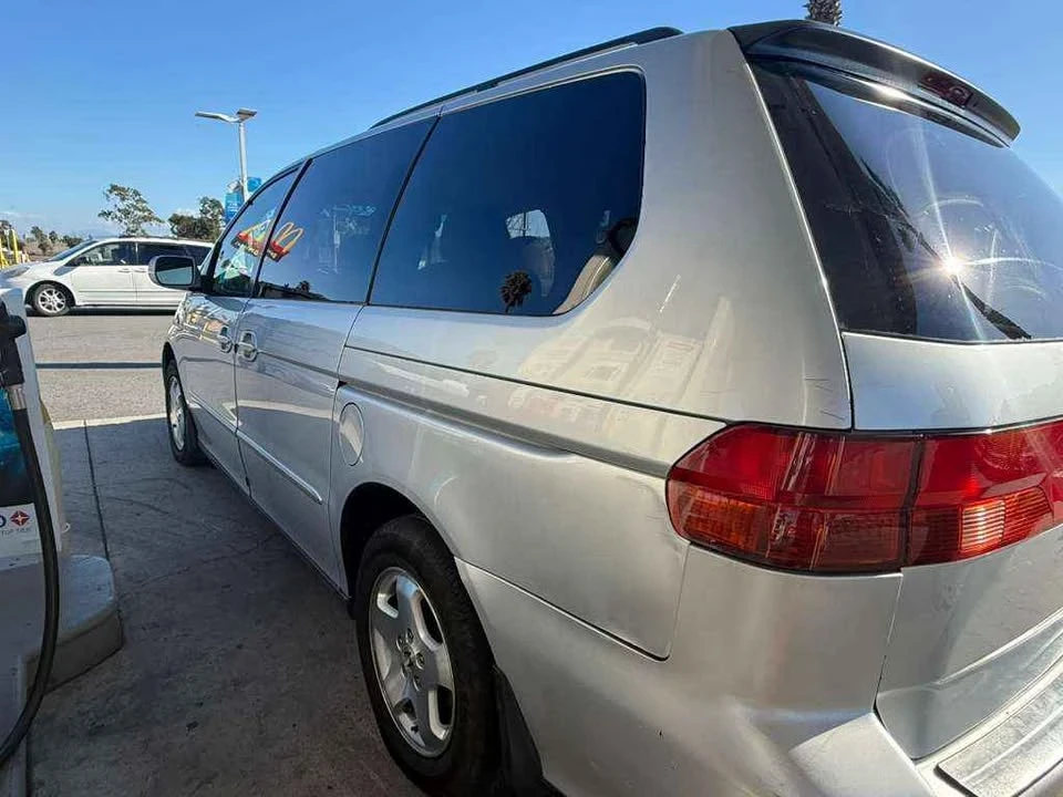 2002 Honda Odyssey - Image 4 of 7
