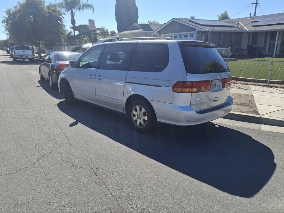 2002 Honda Odyssey - Image 4 of 5