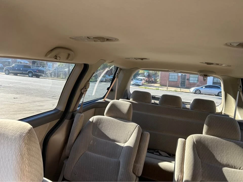 2002 Honda Odyssey - Image 7 of 8