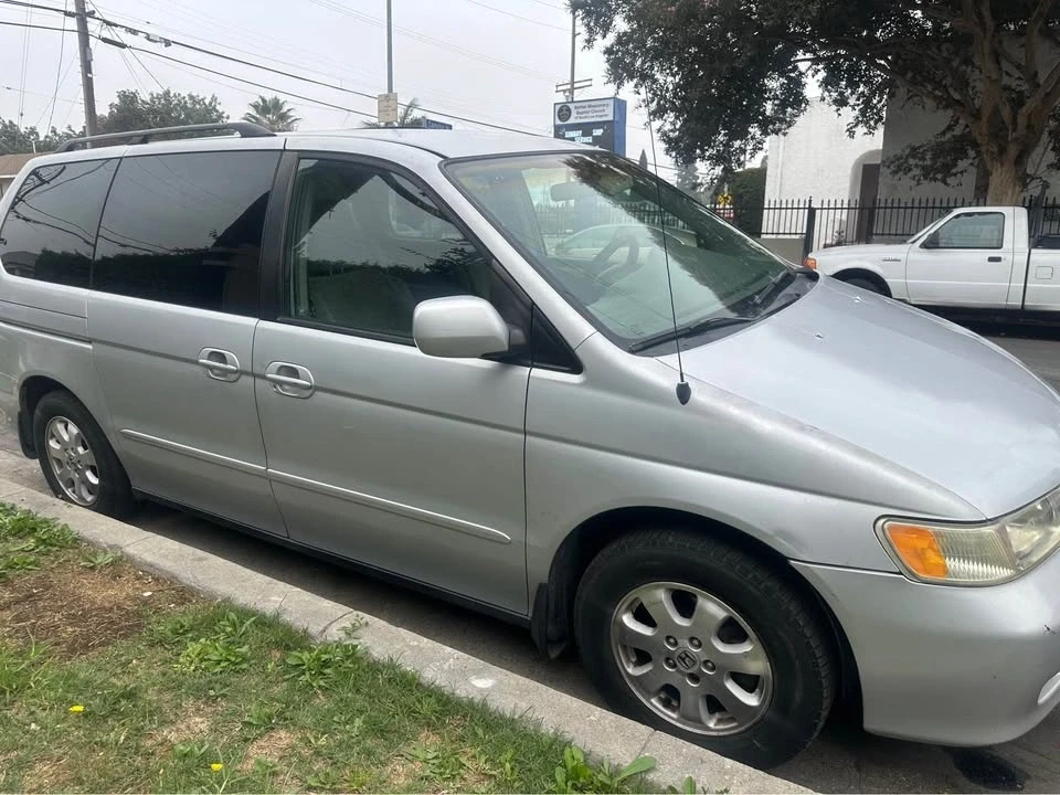 2002 Honda Odyssey - Image 3 of 6