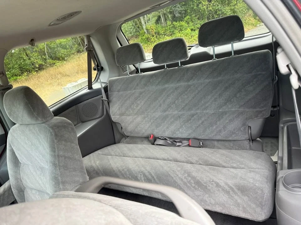 2002 Honda Odyssey - Image 8 of 13