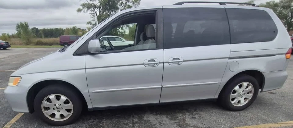 2002 Honda Odyssey - Image 10 of 10