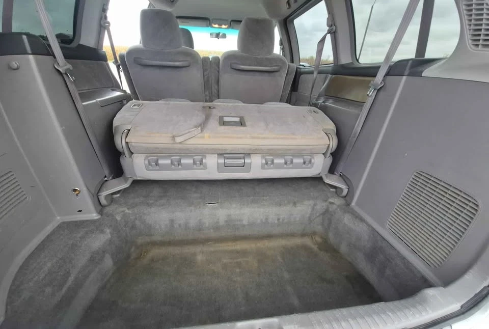 2002 Honda Odyssey - Image 8 of 10