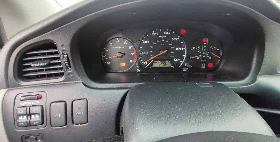 2002 Honda Odyssey - Image 7 of 10