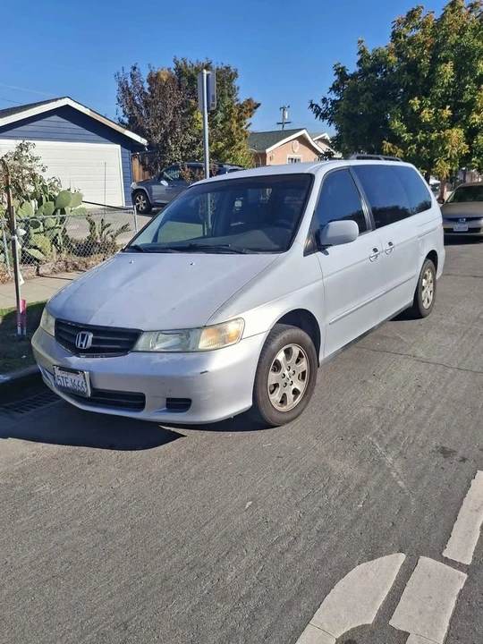 2002 Honda Odyssey - Image 6 of 6