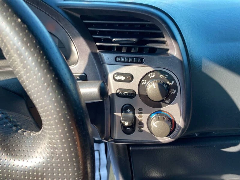 2002 Honda AP1 S2000 - Image 16 of 20