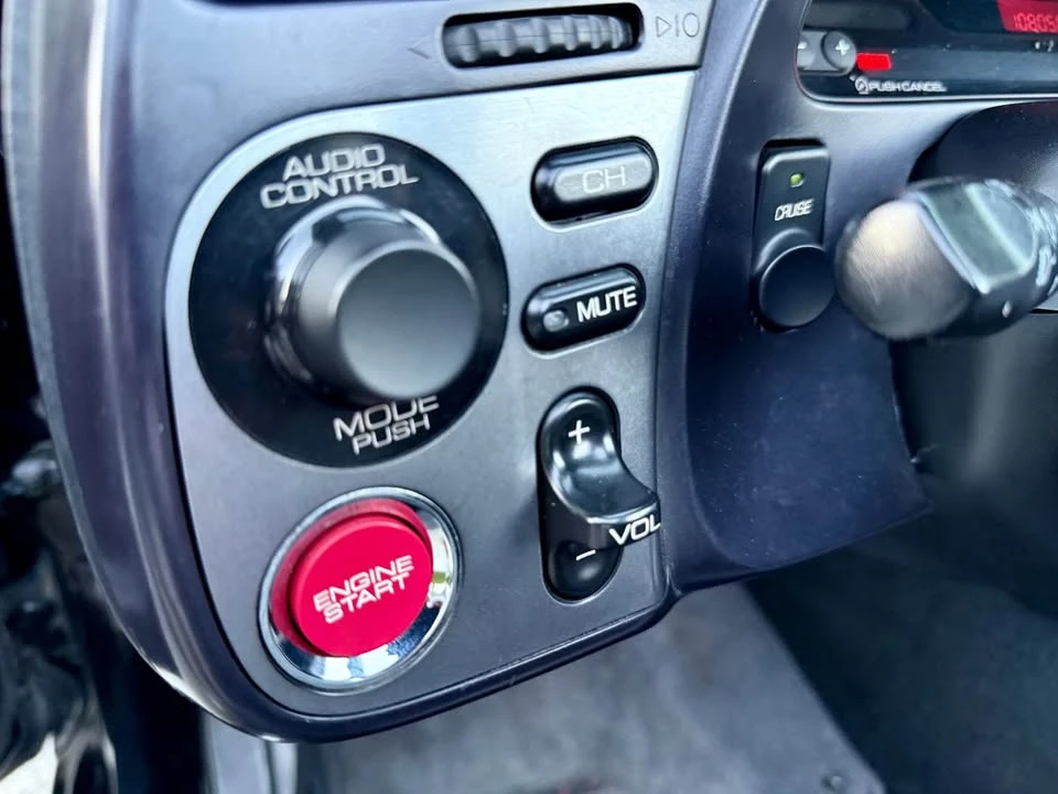 2002 Honda AP1 S2000 - Image 8 of 12