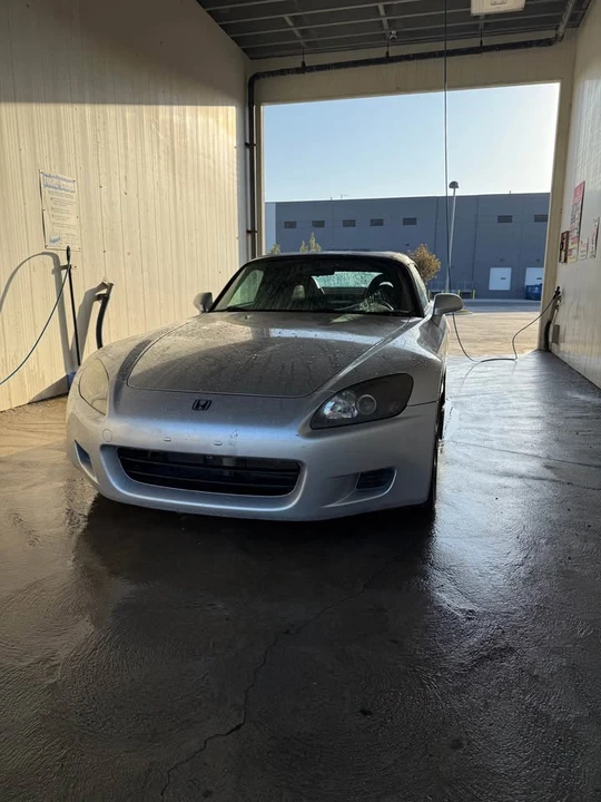 2002 Honda AP1 S2000 - Image 2 of 8