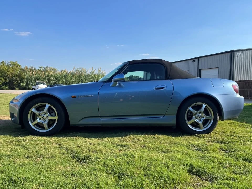 2002 Honda AP1 S2000 - Image 2 of 20
