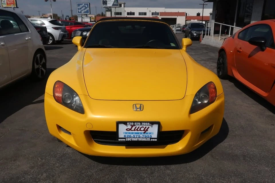 2002 Honda AP1 S2000 - Image 2 of 20
