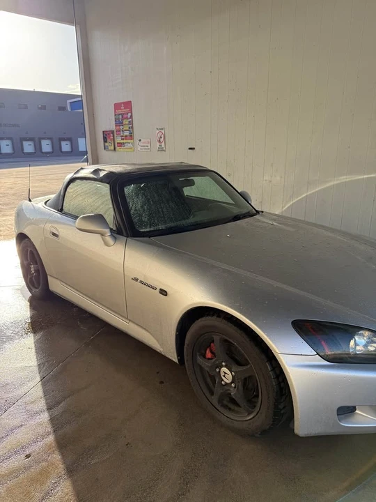 2002 Honda AP1 S2000 - Image 4 of 8