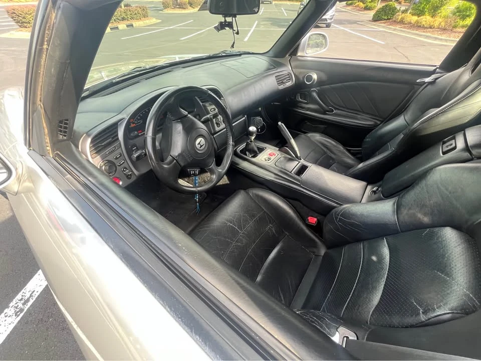 2002 Honda AP1 S2000 - Image 3 of 8
