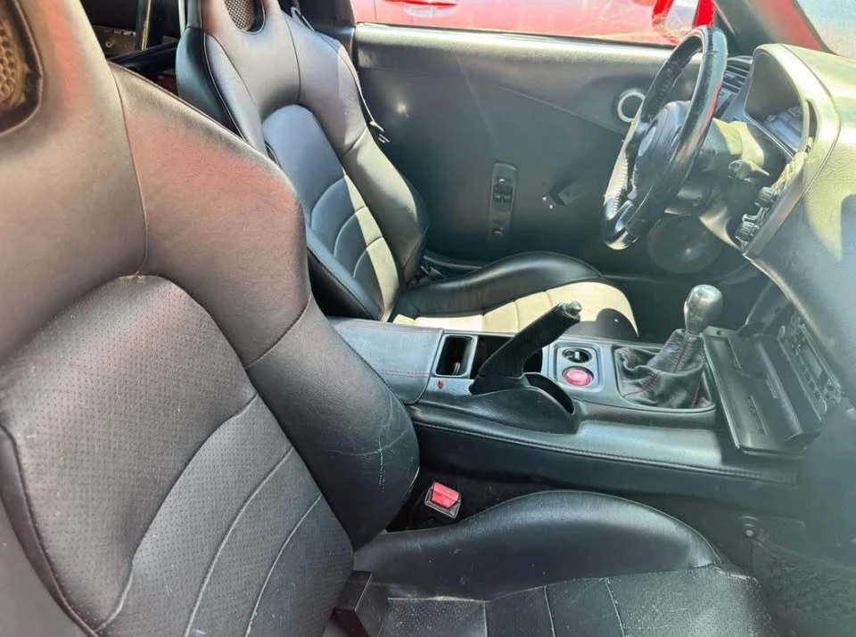 2002 Honda AP1 S2000 - Image 6 of 7