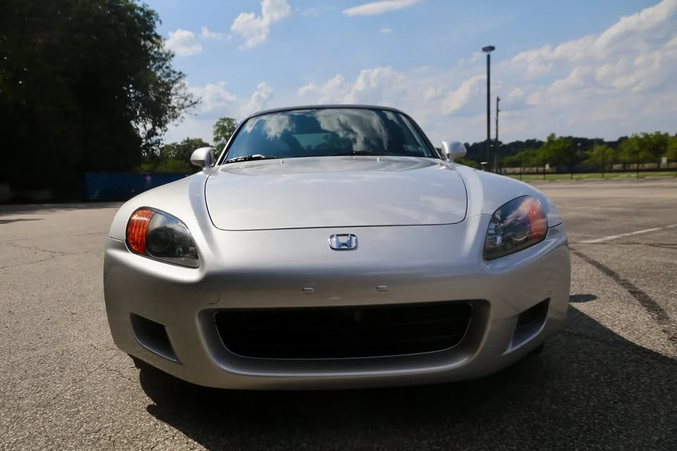 2002 Honda AP1 S2000 - Image 2 of 10
