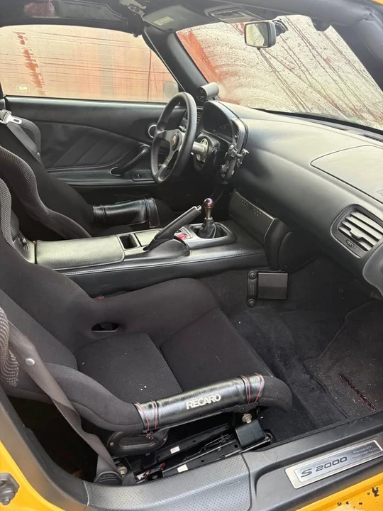 2002 Honda AP1 S2000 - Image 4 of 11