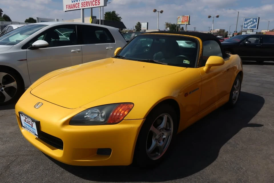 2002 Honda AP1 S2000 - Image 2 of 17