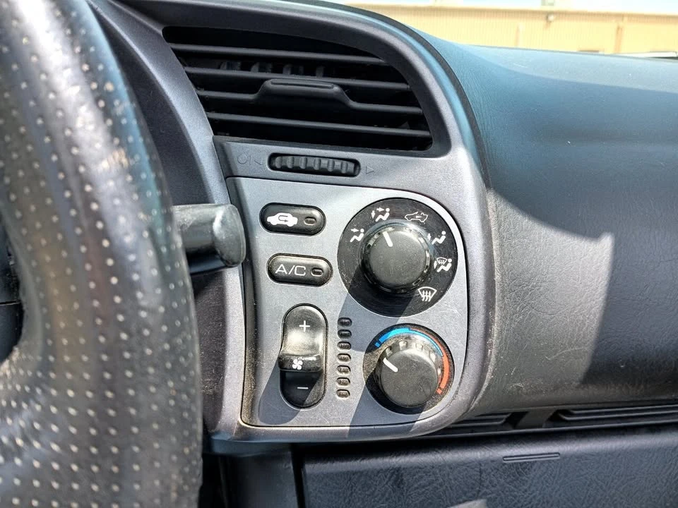 2002 Honda AP1 S2000 - Image 16 of 18