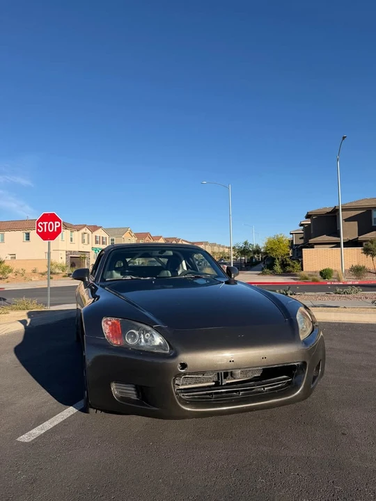 2002 Honda AP1 S2000 - Image 2 of 17