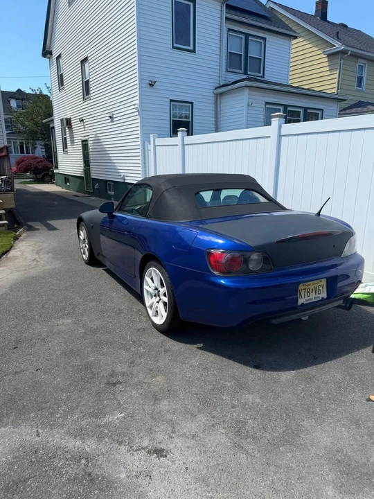 2002 Honda AP1 S2000 - Image 3 of 4