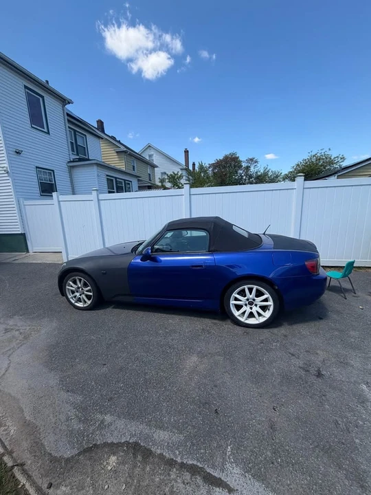 2002 Honda AP1 S2000 - Image 2 of 4
