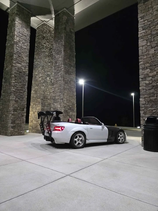 2002 Honda AP1 S2000 - Image 4 of 20